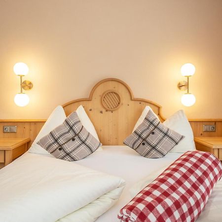 Mara'S Little Boutique Sleepover - Budget Holiday Home Kaprun Buitenkant foto