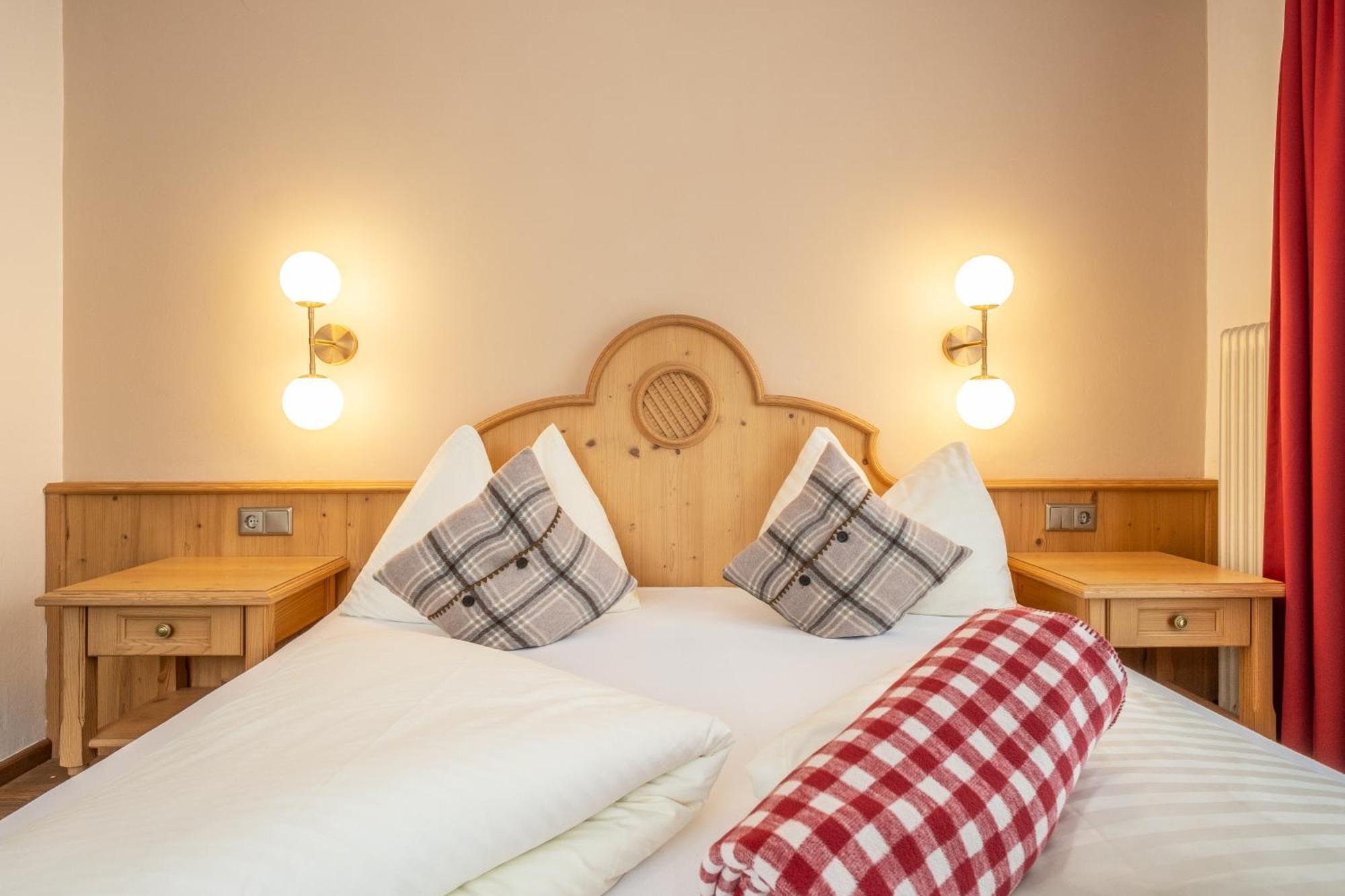 Mara'S Little Boutique Sleepover - Budget Holiday Home Kaprun Buitenkant foto