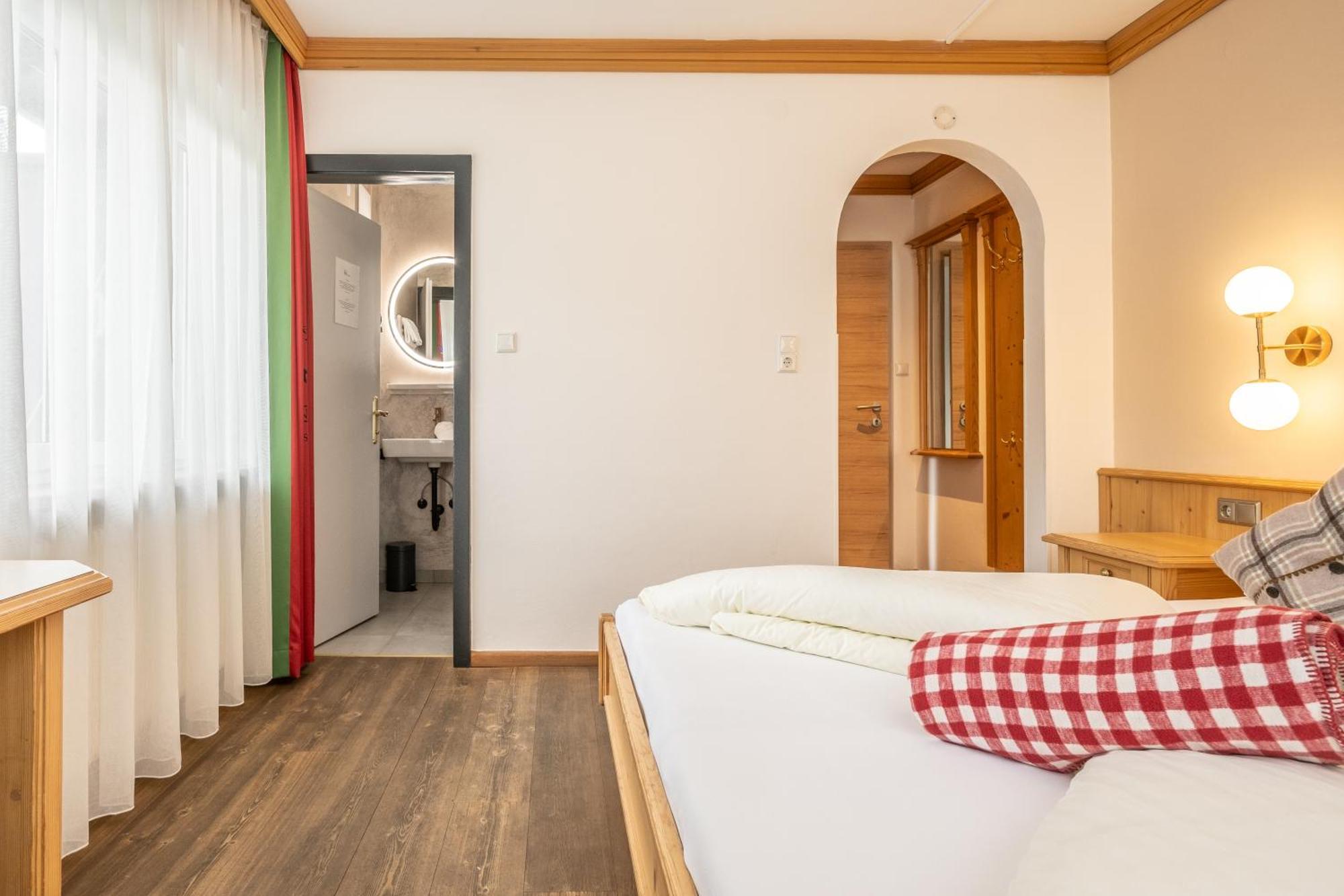 Mara'S Little Boutique Sleepover - Budget Holiday Home Kaprun Buitenkant foto