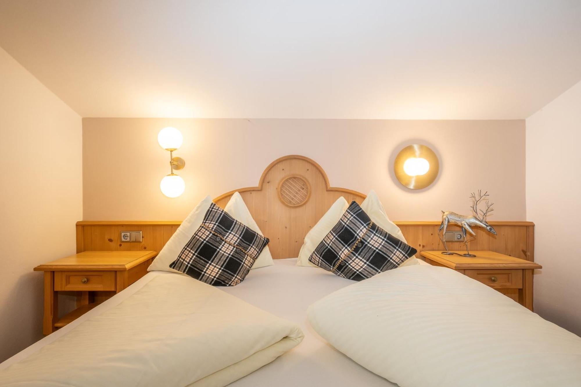 Mara'S Little Boutique Sleepover - Budget Holiday Home Kaprun Buitenkant foto