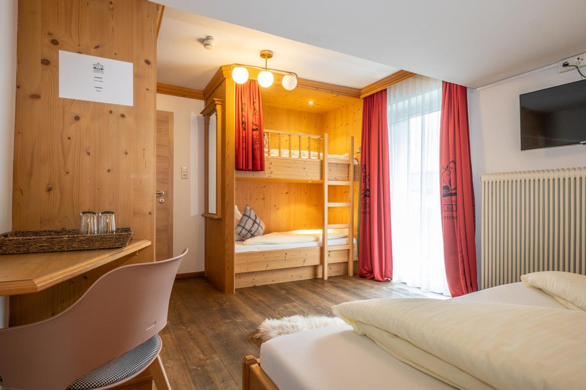 Mara'S Little Boutique Sleepover - Budget Holiday Home Kaprun Buitenkant foto