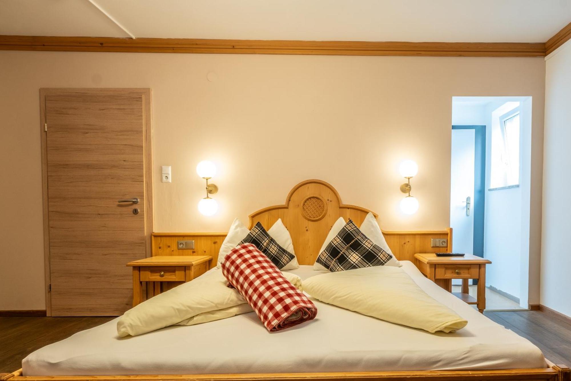 Mara'S Little Boutique Sleepover - Budget Holiday Home Kaprun Kamer foto