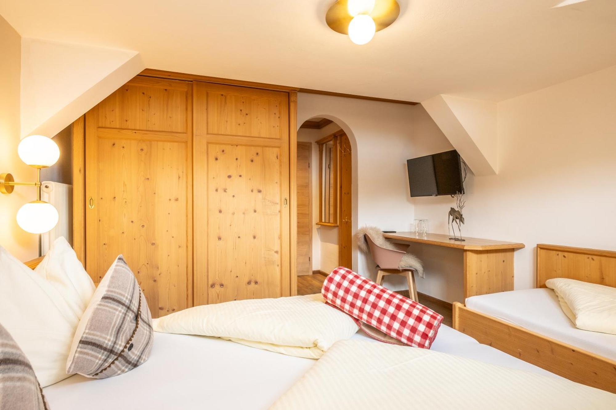 Mara'S Little Boutique Sleepover - Budget Holiday Home Kaprun Buitenkant foto